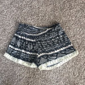 Print shorts